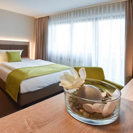 Aramis Tagungs- Und Sporthotel Gäufelden Extérieur photo