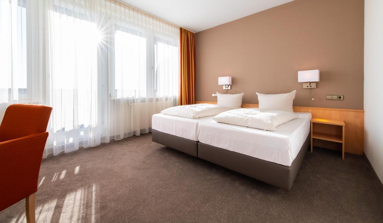 Aramis Tagungs- Und Sporthotel Gäufelden Extérieur photo