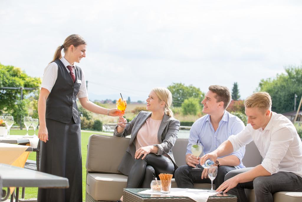 Aramis Tagungs- Und Sporthotel Gäufelden Extérieur photo