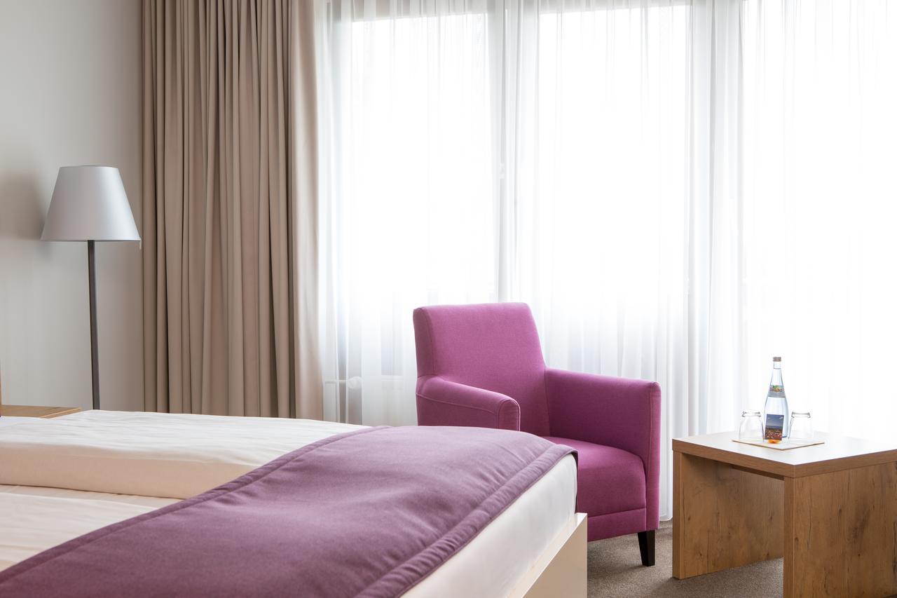 Aramis Tagungs- Und Sporthotel Gäufelden Extérieur photo